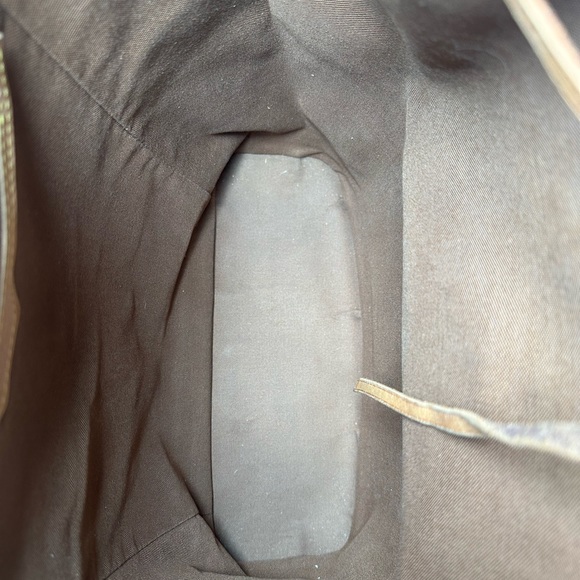 LOUIS VUITTON MONTSOURIS GM BACKPACK. AUTHENTIC - Picture 5 of 12